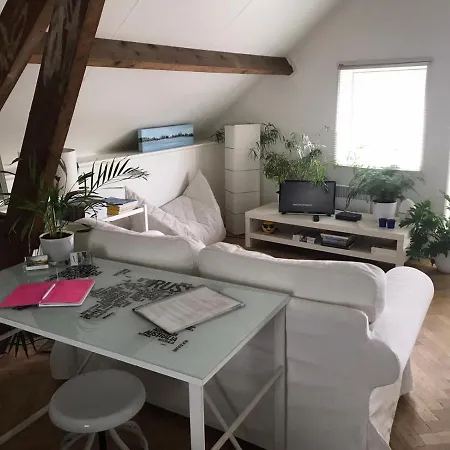 B&B In de Oude Smederij Zaltbommel Buitenkant foto