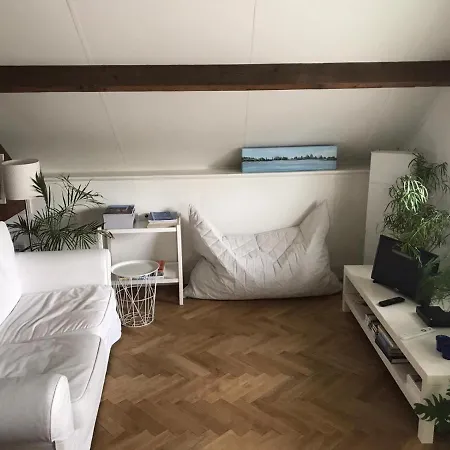 B&B In de Oude Smederij Zaltbommel Buitenkant foto